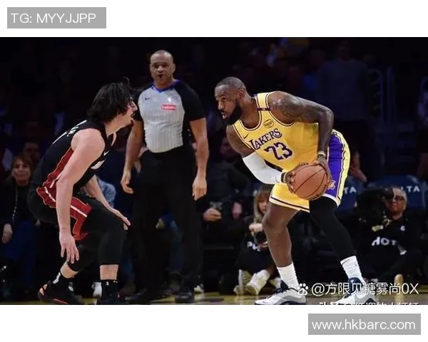 2016年NBA骑士与火箭激战回顾球星对决与精彩瞬间盘点